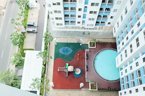 Homey Studio Room The Nest Apartment