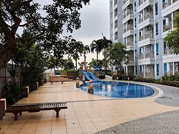 Strategic Studio Apartment at Orchard Mansion Supermall