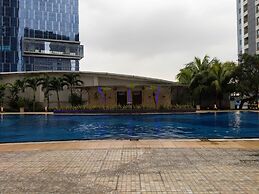 Strategic Studio Apartment at Orchard Mansion Supermall