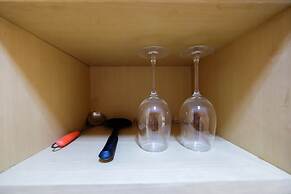 Central Jakarta Studio Apartment At Tamansari Sudirman