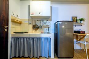 Bright Studio Apartment Serpong Greenview