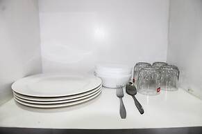 Luxury 1BR with Study Room The Oasis Apartment