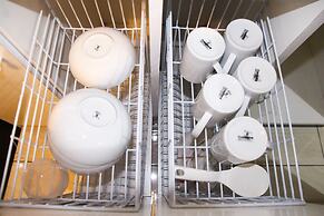 Deluxe and Modern 2BR The Springlake Summarecon Apartment