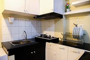 Deluxe and Modern 2BR The Springlake Summarecon Apartment