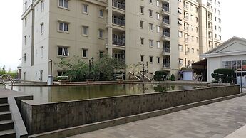 Best Space of 3BR Apartment Grand Palace Kemayoran