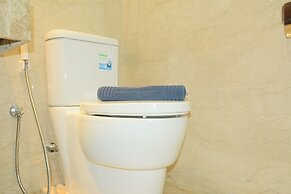 Warm and Best Studio Menteng Park Apartment