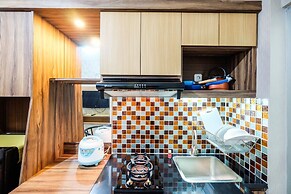 Classic 2BR Bassura City Apartment