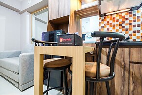 Classic 2BR Bassura City Apartment