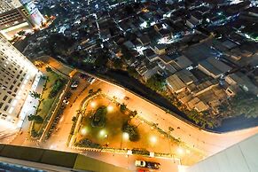 Classic 2BR Bassura City Apartment