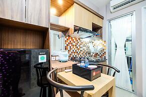 Classic 2BR Bassura City Apartment