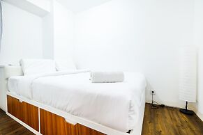 Modern And Comfy 3BR Bassura City Apartment