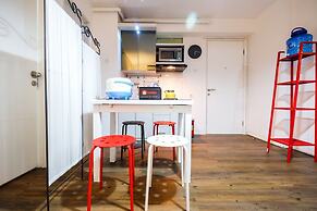 Modern And Comfy 3BR Bassura City Apartment