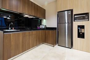 2BR Cozy and Modern L'Avenue Apartment