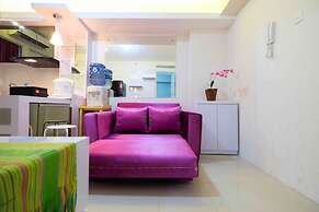 Comfy 2BR Bassura City Apartment Near Mall