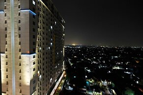 Comfy 2BR Bassura City Apartment Near Mall