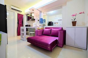Comfy 2BR Bassura City Apartment Near Mall