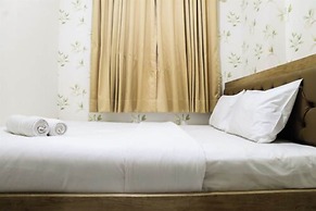 Well Designed 2BR Green Pramuka Apartment