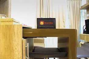 Well Designed 2BR Green Pramuka Apartment