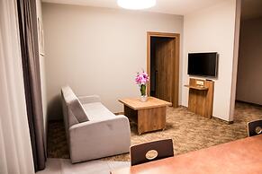 Apart Hotel 12