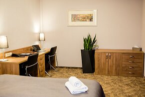 Apart Hotel 12