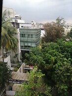 The Porch Inn Hotel & Service Apartments