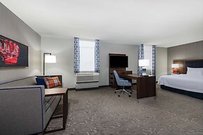 Hampton Inn & Suites Fort Wayne Downtown