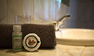 Waterfront Country Lodge