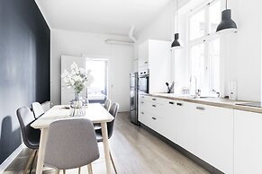 City Centre Apt next to Kongens Nytorv