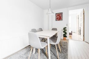 City Centre Apt next to Kongens Nytorv