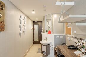 Selah Pods Hotel Manila