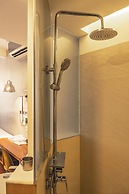 Selah Pods Hotel Manila