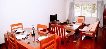 Lush Gardens Apartment 1