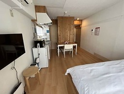 Rhodes Kagurazaka Hotel