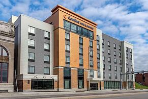 Comfort Inn & Suites Pittsburgh-Northshore