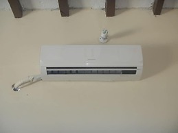 Makunduchi White House Apartment