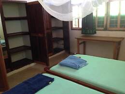 Makunduchi White House Apartment