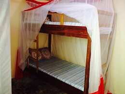 Makunduchi White House Apartment