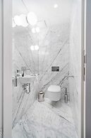 Luxury Residence near Parliament