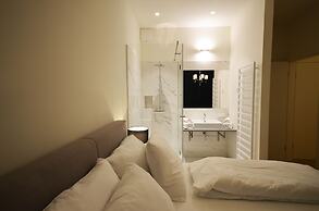 Luxury Residence near Parliament