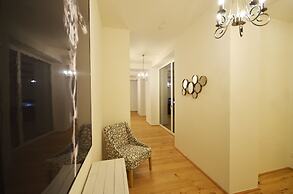 Luxury Residence near Parliament