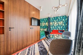 Luxury Residence near Parliament