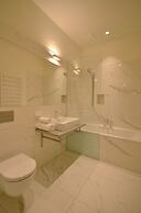 Luxury Residence near Parliament