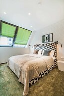 Luxury Residence near Parliament