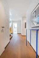 Luxury Residence near Parliament