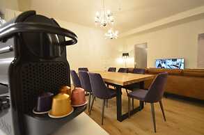 Luxury Residence near Parliament