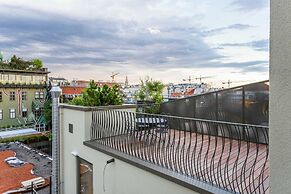 Luxury Residence near Parliament