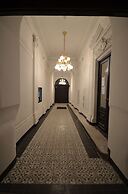 Luxury Residence near Parliament