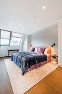 Luxury Residence near Parliament