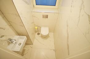 Premium Residence near Parliament