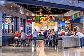 Live by Loews, Arlington, TX